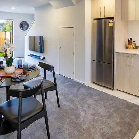 Cozy 2 Bedroom Near City Biking And Trails Christchurch Exterior photo